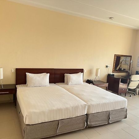Hotel Sancta Maria Lome Exterior photo