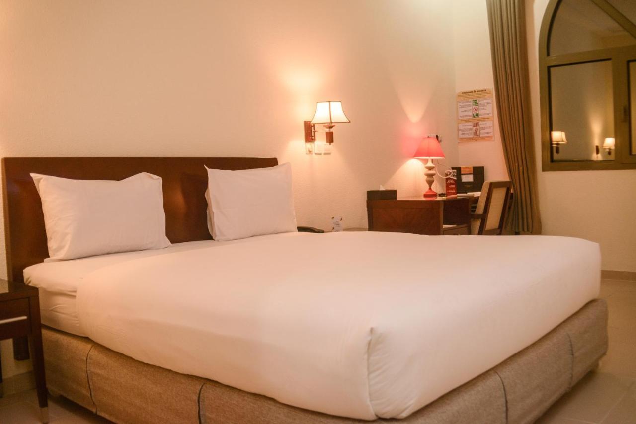 Hotel Sancta Maria Lome Exterior photo