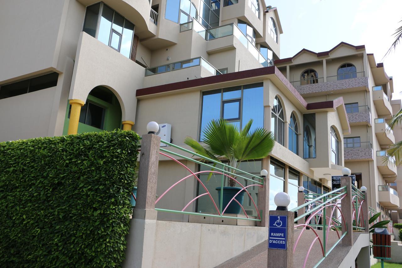 Hotel Sancta Maria Lome Exterior photo