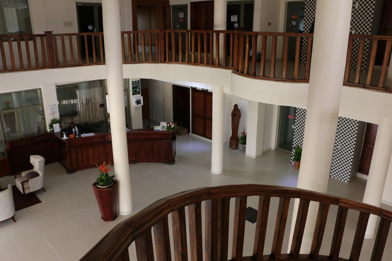 Hotel Sancta Maria Lome Exterior photo