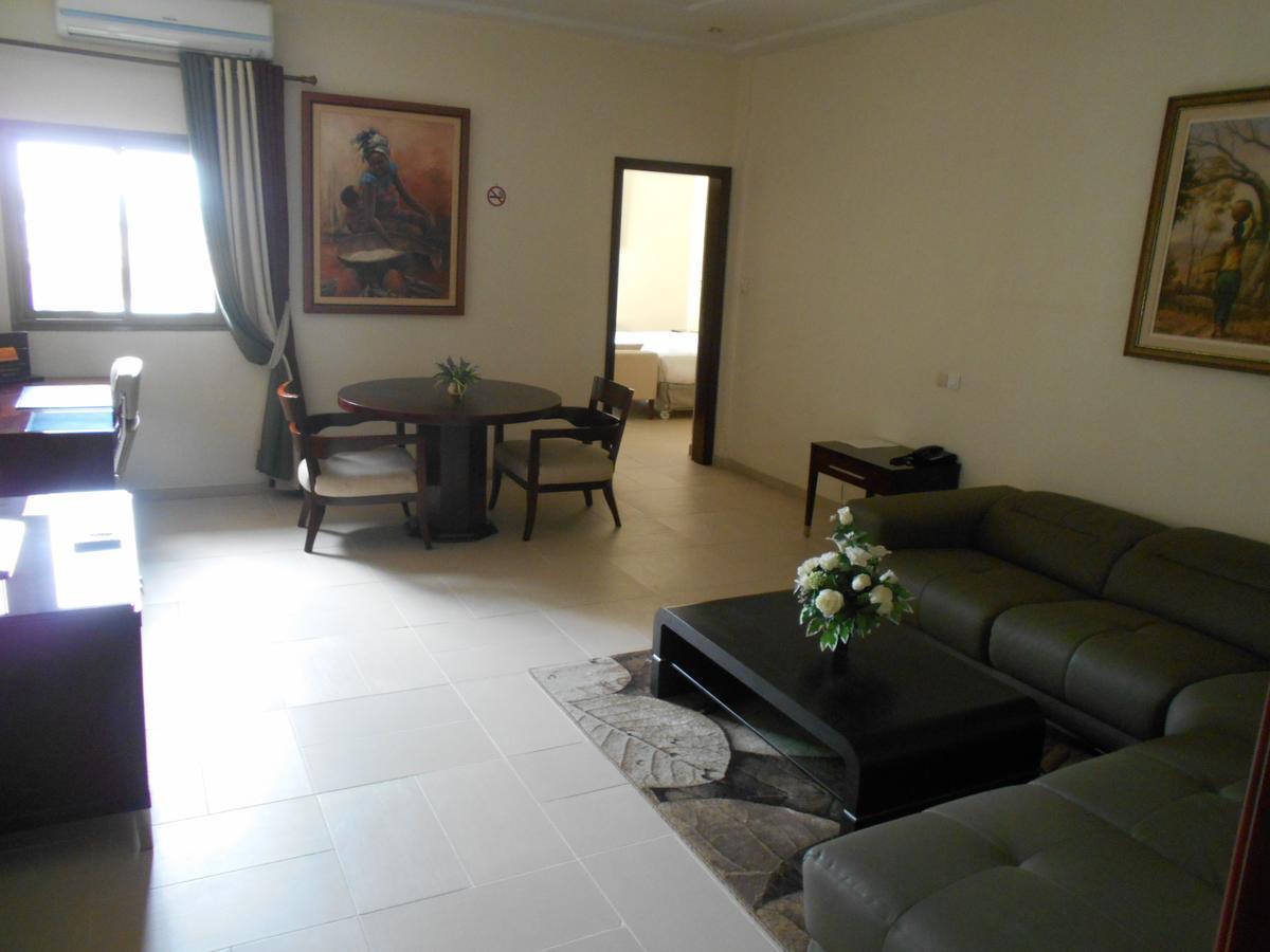 Hotel Sancta Maria Lome Exterior photo